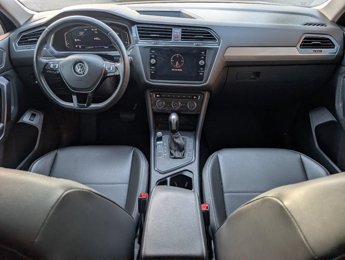 Used 2021 Volkswagen Tiguan SEL FWD image 15