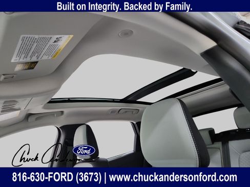 New 2025 Ford Escape Active w/ Tech Pack #1 AWD/4WD image 12