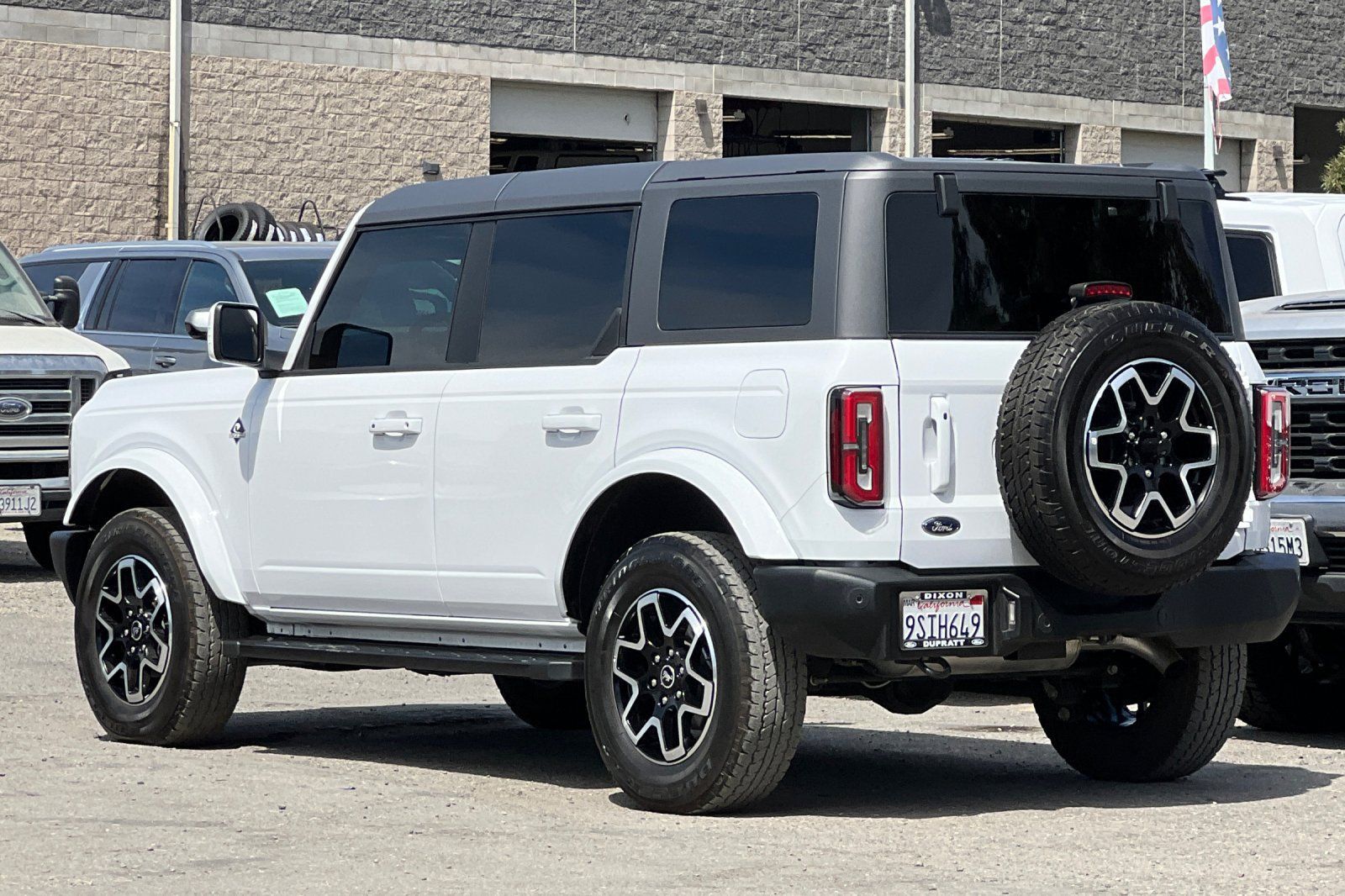 Certified 2024 Ford Bronco Outer Banks AWD/4WD image 6