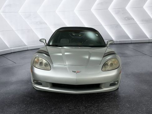 Used 2007 Chevrolet Corvette Convertible w/ Preferred Equipment Group image 2