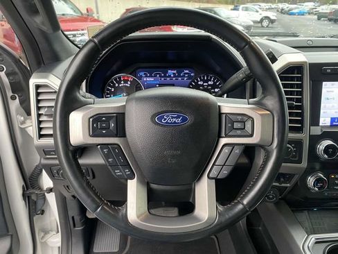 Certified 2021 Ford F250 Platinum w/ FX4 Off-Road Package image 23