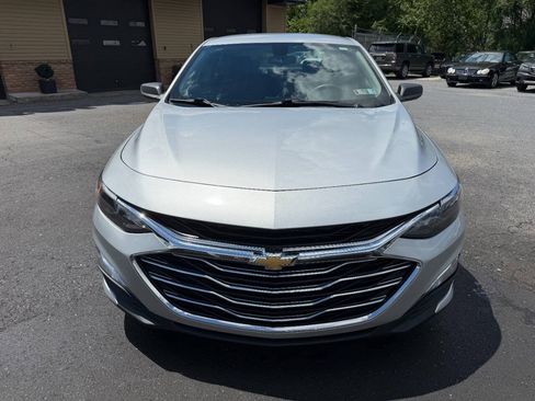 Used 2019 Chevrolet Malibu LS FWD image 3