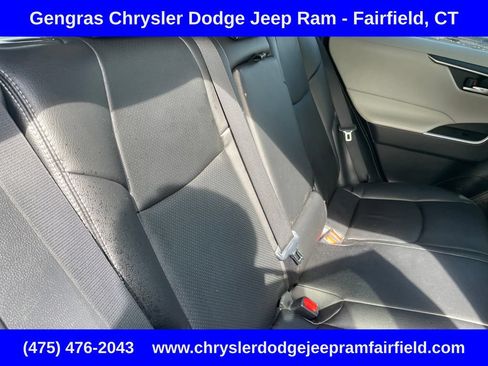 Used 2021 Toyota RAV4 XLE w/ Convenience Package AWD/4WD image 27
