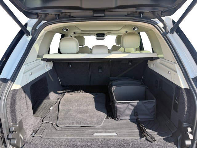 Used 2023 Land Rover Range Rover SE AWD/4WD image 18