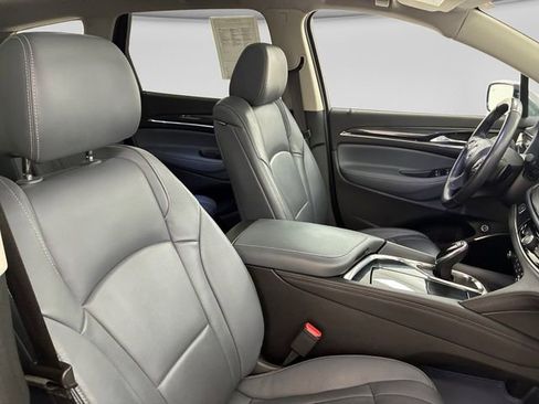 Used 2021 Buick Enclave Essence w/ Sound and Sites Package image 14