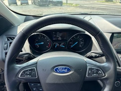 Used 2019 Ford Escape SEL AWD/4WD image 20