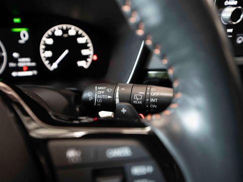 Used 2023 Honda CR-V Sport Touring image 14