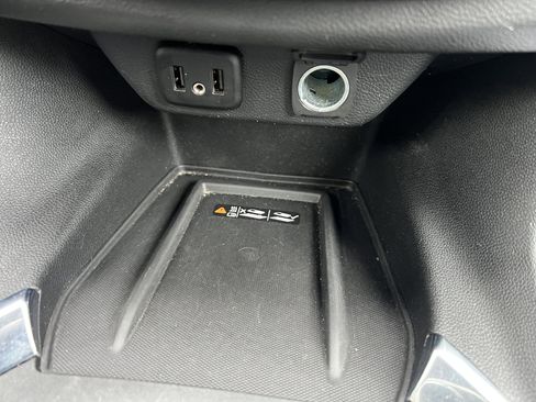 Certified 2023 Chevrolet Traverse LT image 25