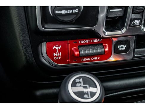 Used 2019 Jeep Wrangler Unlimited Rubicon w/ Dual Top Group image 39