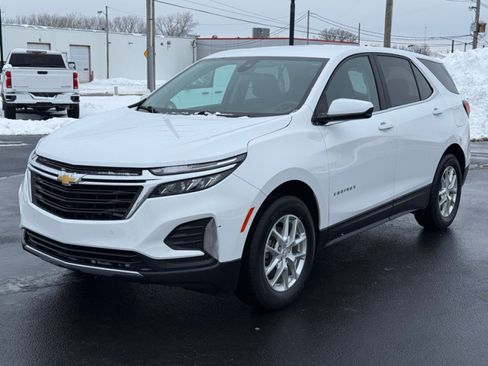 Used 2024 Chevrolet Equinox LT image 4