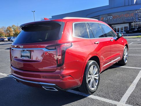 Used 2023 Cadillac XT6 Premium Luxury image 11