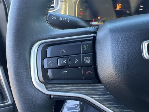 Used 2022 Jeep Wagoneer Series II w/ Premium Group I image 17