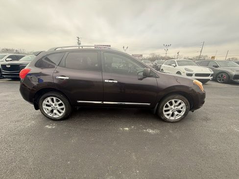 Used 2012 Nissan Rogue SL image 2
