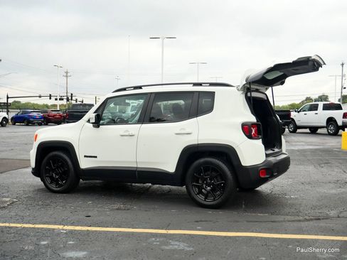 Used 2020 Jeep Renegade Altitude image 22