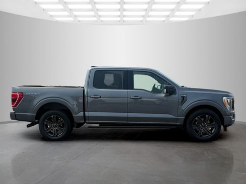 Used 2022 Ford F150 XLT w/ Equipment Group 302A High RWD image 2