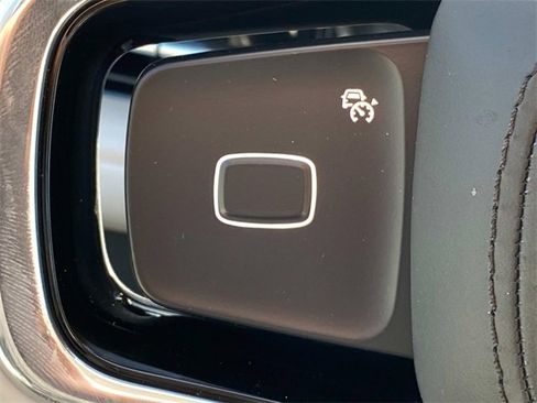 New 2025 Lincoln Navigator Reserve image 16