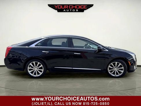 Used 2017 Cadillac XTS Luxury FWD image 7
