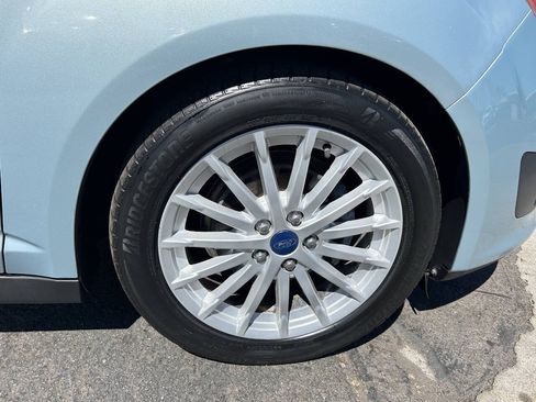 Used 2013 Ford C-MAX SE FWD image 11