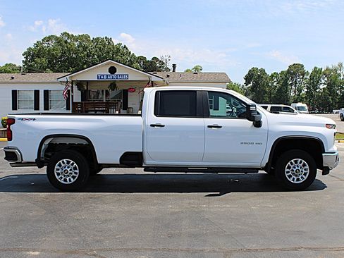 Used 2025 Chevrolet Silverado 2500 W/T w/ WT/CX Safety Package AWD/4WD image 7