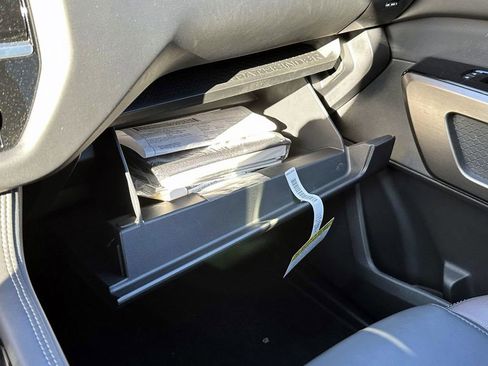 Certified 2025 Nissan Pathfinder Platinum w/ Cargo Package image 35