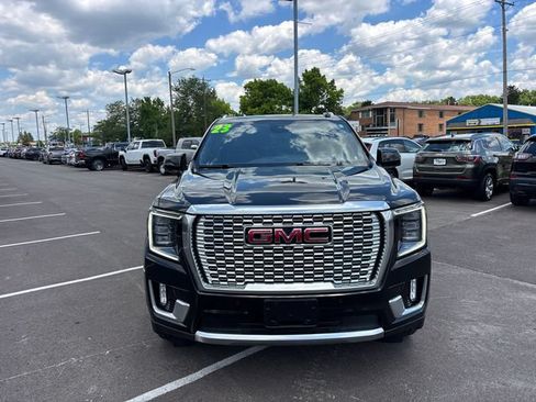 Used 2023 GMC Yukon Denali w/ Denali Reserve Package AWD/4WD image 5