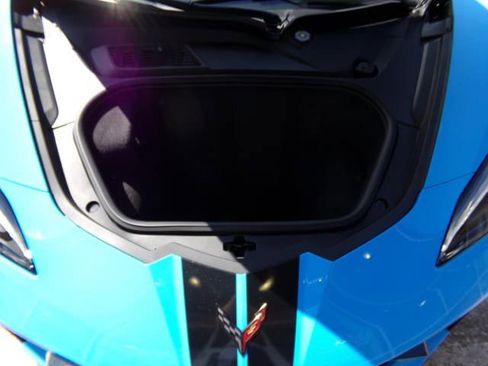 Used 2021 Chevrolet Corvette Stingray Coupe w/ Z51 Performance Package image 16