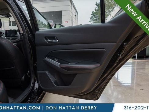 Used 2025 Nissan Altima 2.5 SR FWD image 19