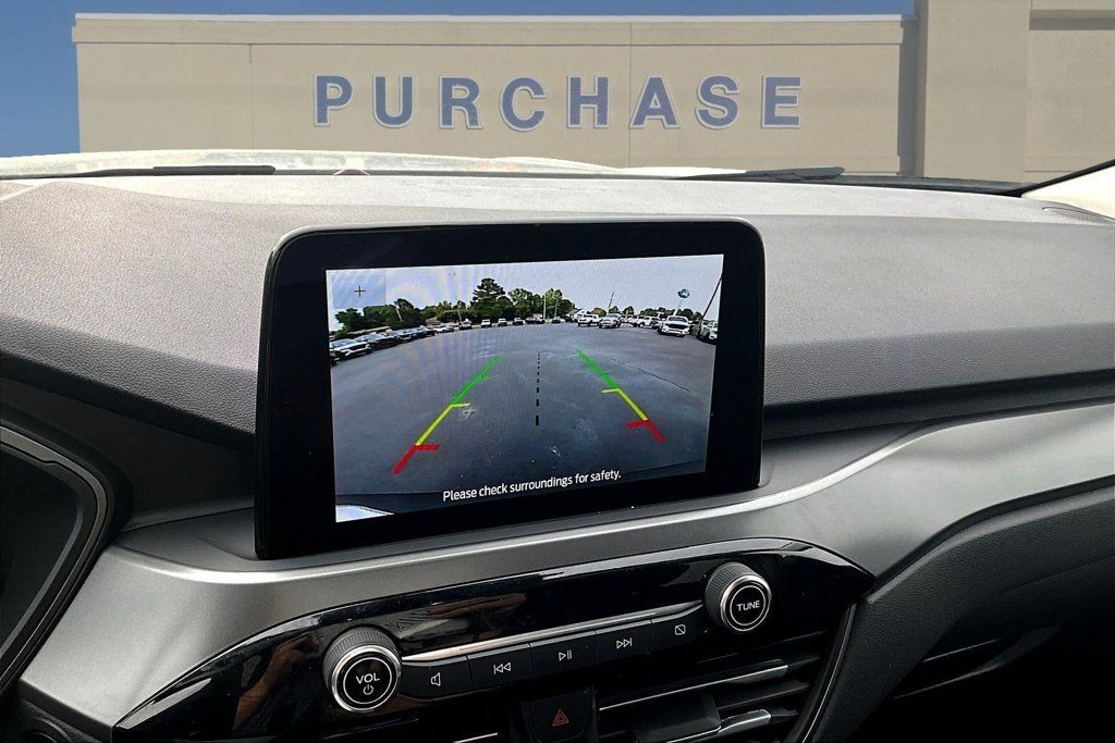 Used 2025 Ford Escape Active FWD image 16