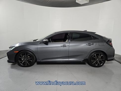 Used 2018 Honda Civic Sport image 3