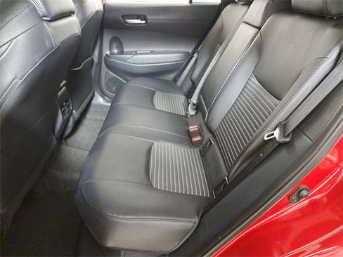 Used 2023 Toyota Corolla Cross XSE w/ Convenience Package image 12