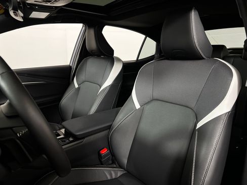 Used 2026 Toyota Camry SE w/ Multimedia Upgrade Package FWD image 13