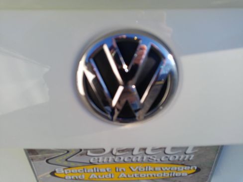 Used 2013 Volkswagen Jetta GLI FWD image 33