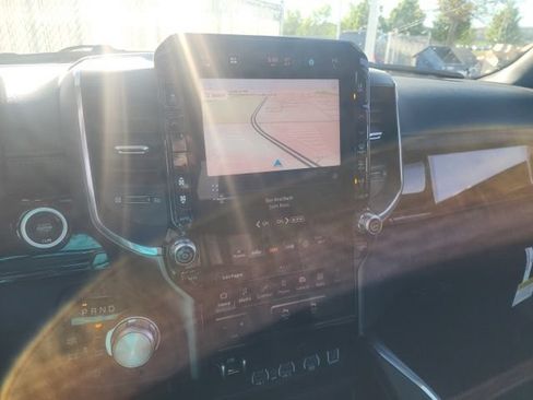 New 2026 RAM 1500 Laramie AWD/4WD image 3
