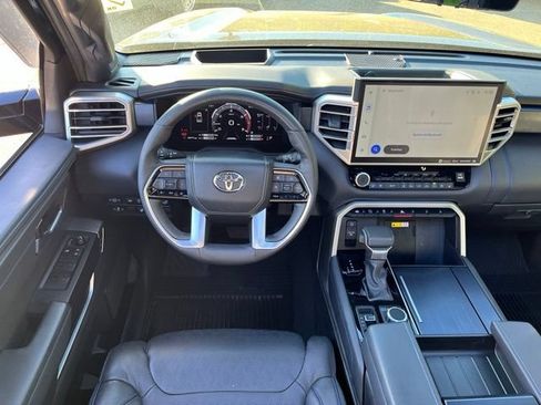 Used 2024 Toyota Tundra Platinum AWD/4WD image 26