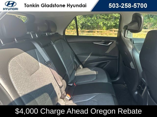 Used 2023 Kia Niro Wave FWD image 18