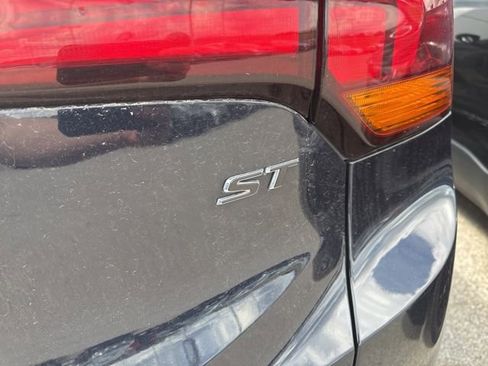 Used 2021 Buick Encore GX Preferred w/ Sport Touring Package image 6