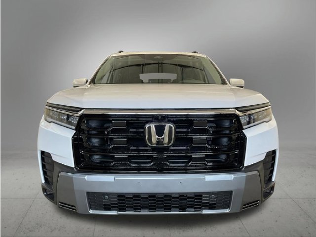 New 2026 Honda Pilot Touring image 10