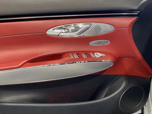 Used 2022 Genesis GV70 3.5T Sport w/ Cargo Package image 10