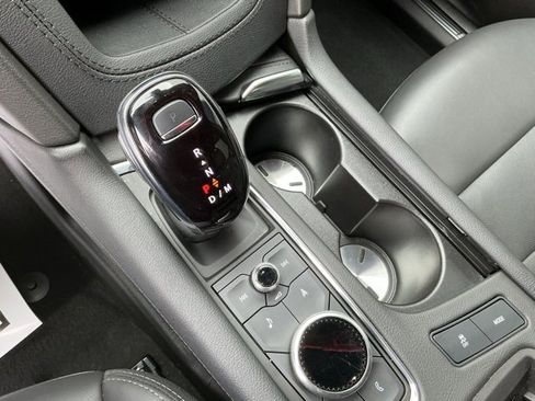 Used 2025 Cadillac XT5 Premium Luxury image 19