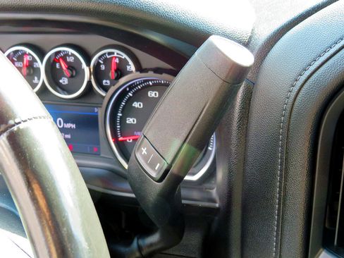 Used 2021 Chevrolet Silverado 1500 RST w/ Bed Protection Package image 26