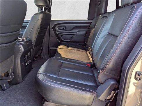 Used 2020 Nissan Titan PRO-4X w/ Pro-4x Convenience Package image 17