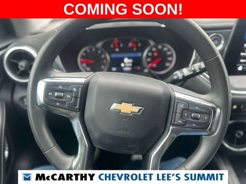 Used 2025 Chevrolet Blazer LT image 9