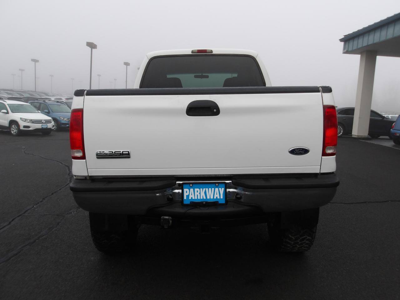 Used 2005 Ford F250 XLT AWD/4WD image 4