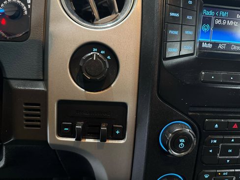 Used 2013 Ford F150 XLT w/ Luxury Equipment Group AWD/4WD image 19