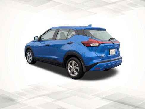 Certified 2025 Nissan Kicks Play S image 7