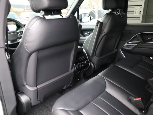 New 2026 Land Rover Range Rover SE image 15