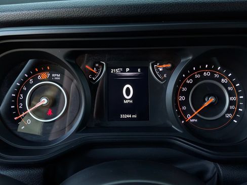 Used 2025 Jeep Wrangler Unlimited Sport AWD/4WD image 38