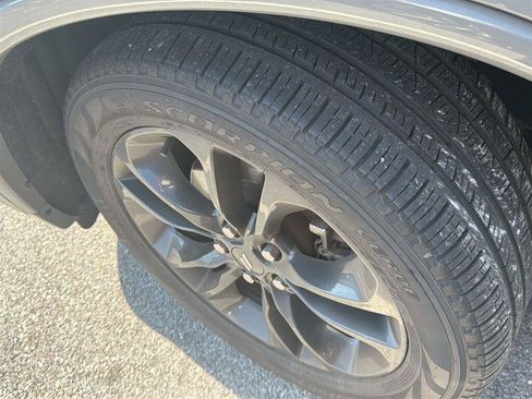 Used 2023 Dodge Durango GT AWD/4WD image 9