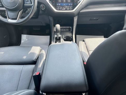 Used 2024 Subaru Ascent Limited w/ Technology Package AWD/4WD image 32