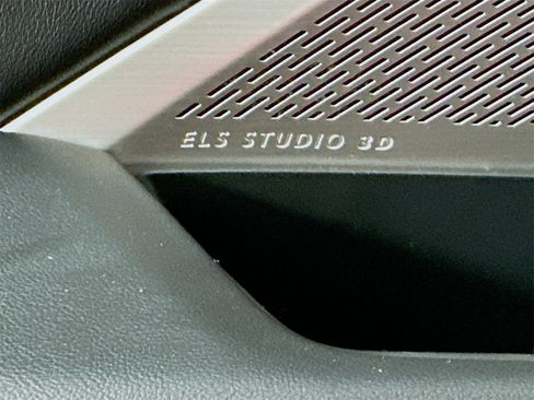 Used 2023 Acura MDX A-Spec image 19